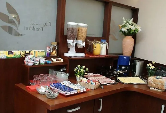 Frankfurt Hotel 3*